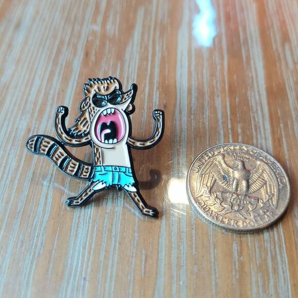 Regular Show Pin Rigby - Picture 3 of 3